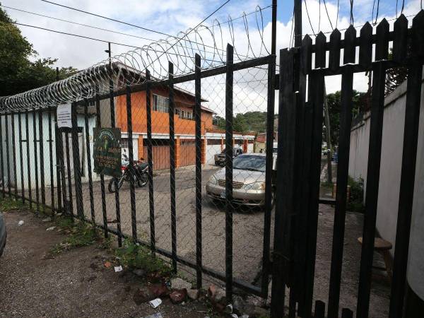 Desde la colonia Satélite manifiestan que no consideran capaces a las autoridades de ofrecer seguridad y es por eso que lucharán para que no se abra el portón.