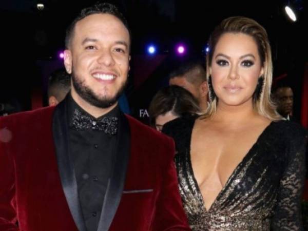 Chiquis y Lorenzo Méndez durante un evento artístico. Foto: Cortesía