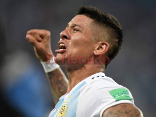 Así celebró Marcos Rojo el segundo gol de la 'Albiceleste'. Foto AFP