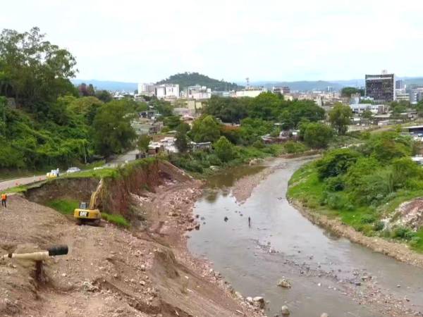 Desde hace unos días la maquinaria y el personal se encuentran realizando los primeros trabajos en la zona de la Miramesí.