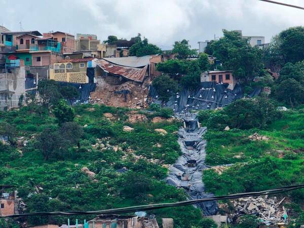 La colonia Guillén presentó más movimientos de tierra con las primeras lluvias que cayeron sobre el DC.