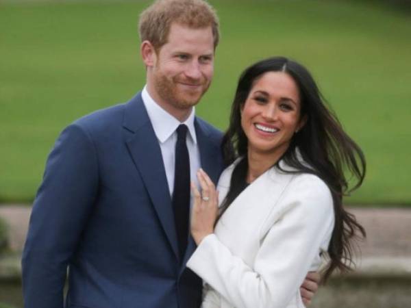 Meghan Markle y el príncipe Harry ya tendrían seleccionados a los padrinos de su bebé. (AFP)