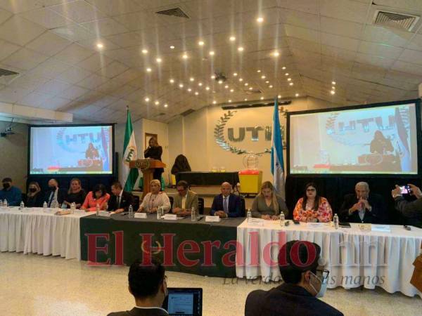 Los 14 miembros de la Junta Nominadora se reunieron ayer por primera vez para elegir sus autoridades internas.