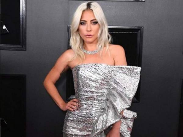 Lady Gaga, es una cantante, compositora, productora, bailarina, actriz, activista y diseñadora de moda estadounidense.​ Foto: Instagram @ladygaga.