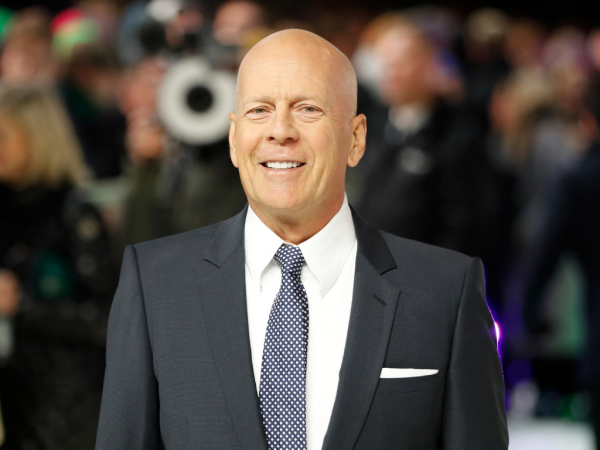 Bruce Willis se retiró de la actuación tras ser diagnosticado con afasia.