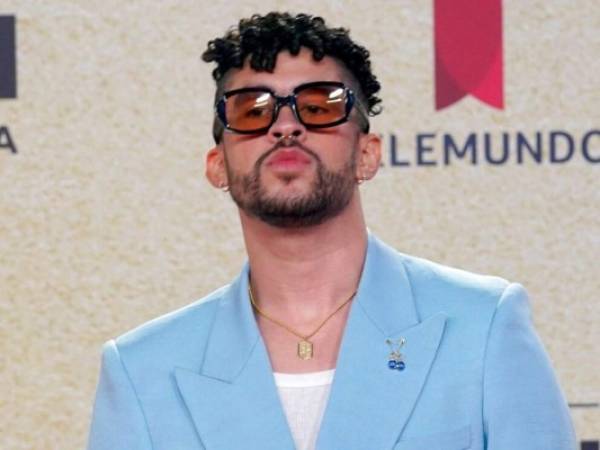 Bad Bunny llega a la ceremonia de los Premios Billboard de la Música Latina el jueves 23 de septiembre de 2021 en el Watsco Center en Coral Gables, Florida. Foto: AP