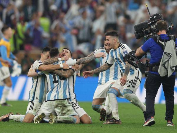 Lionel Messi por fin consiguió su tan ansiado mundial, luego de triunfar 4-2 sobre Francia en la tanda de penales.