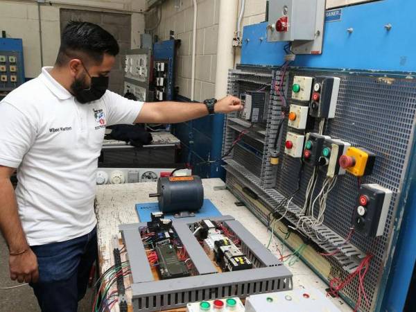 Profesionalizarse en un campo puede conducir a mejores beneficios. Los mayores de 15 años también podrán participar de los cursos.