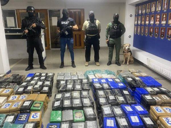 La droga encontrada estaba en 24 maletines.