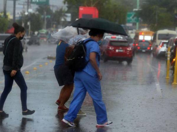 Durante el inicio de Semana Santa podrían registrarse lluvias y chubascos.