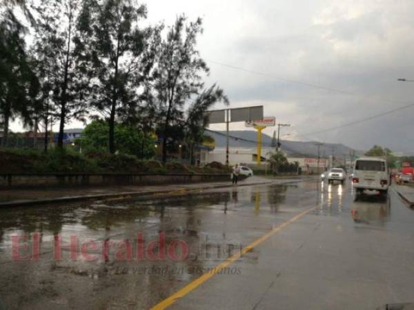 Las lluvias estarán acompañadas con actividad eléctrica.