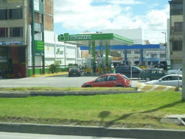 Terra mantiene un fuerte segmento del mercado de combustibles en varios países, entre ellos Colombia.