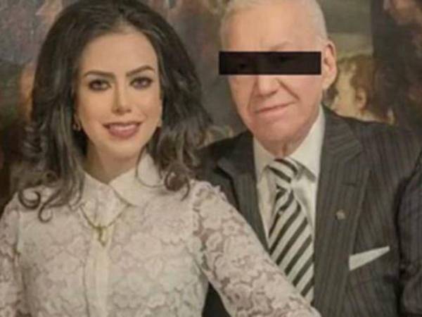 Se informó que la pareja estaba en proceso de divorcio.