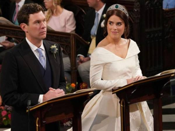 La princesa Eugenie y Jack Brooksbank se casaron en la capilla de San Jorge, misma en la que contrajeron matrimonio el príncipe Harry y Meghan Markle. Foto: AFP