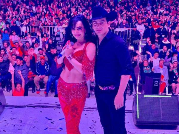 Maribel Guardia junto a su único hijo ya fallecido, Julián Figueroa.