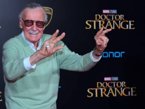 La leyenda del cómic estadounidense Stan Lee muere a los 95 años. (AFP)