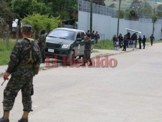 Los pandilleros provocaron desorden el lunes en los Cobras.