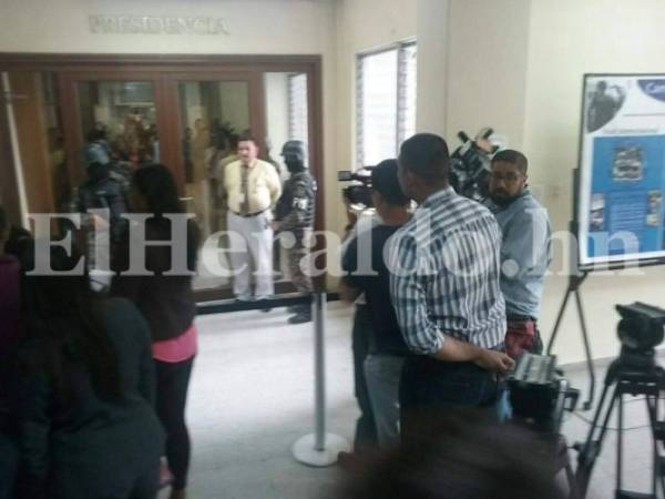 Los medios de comunicación no tuvieron acceso a la audiencia de Ludwig Criss Zelaya, otro hondureño pedido en extradición por EE UU, foto: Alejandro Amador/El Heraldo.