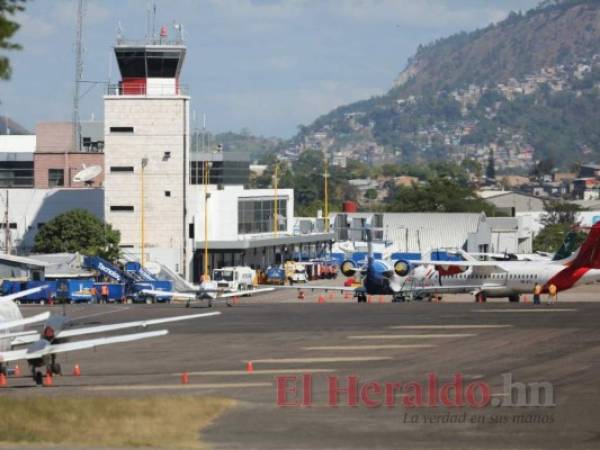 Hasta el momento, el gobierno decidió ceder de manera directa el aeropuerto internacional de Toncontín a Palmerola International Airport (PIA).