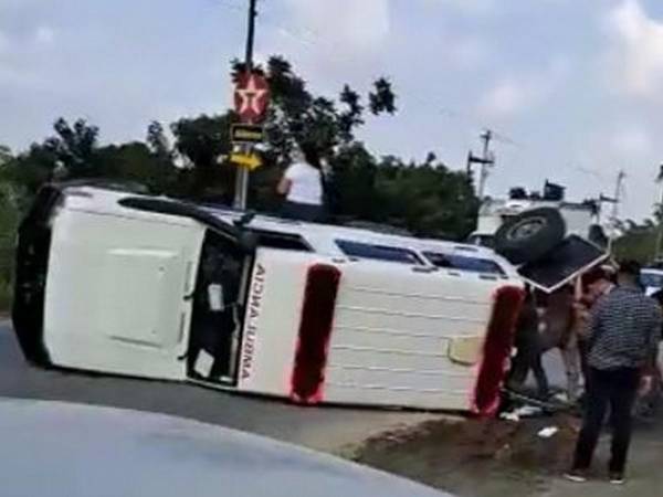 Se desconoce cuántas son los lesionados tras el accidente y su estado de salud.