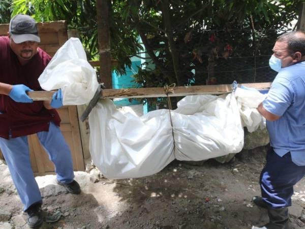 Tras una ardua labor de búsqueda, se encontró el lugar donde yacía el cuerpo mutilado.