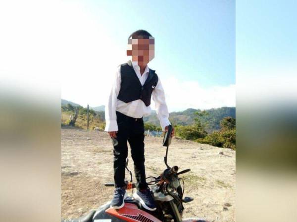 Imagen en vida del pequeño Alexander Josué Pérez, quien murió atropellado por las pesadas llantas del automotor.