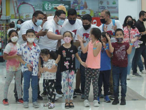 Súmese a esta nueva aventura organizada por EL HERALDO para reconocer la labor de los padres hondureños.