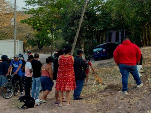 El cuerpo quedó tendido en medio de la calle principal del sector de Mata de Caña.