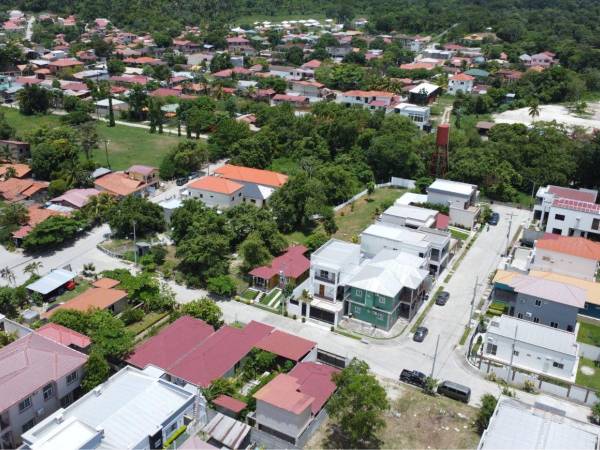 En Choloma, los terrenos para construir una vivienda son más baratos que en San Pedro Sula.