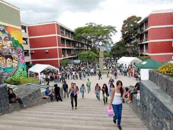 El periodo de prematrícula finaliza el miércoles 23 de mayo. (Foto: EL HERALDO)