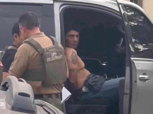 Imagen del momento de la detención de Oropeza.