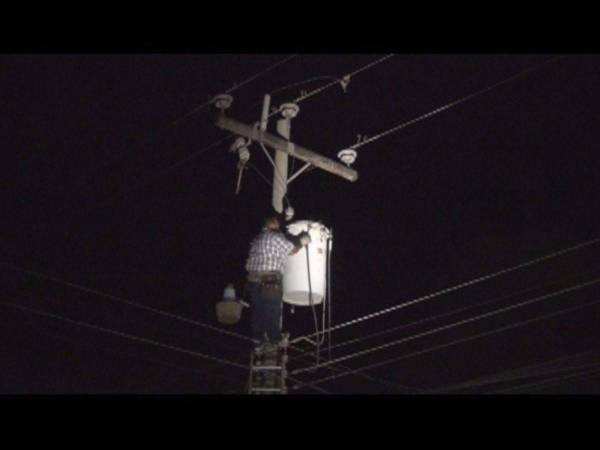 En la zona norte de Honduras han pasado varias horas al día sin energía eléctrica y la situación se repite cada semana.