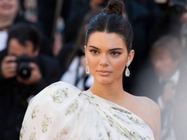 Kendall Jenner siempre ha llamado la atención por su belleza y senal cuerpo. Foto: Shuttertock/EL HERALDO