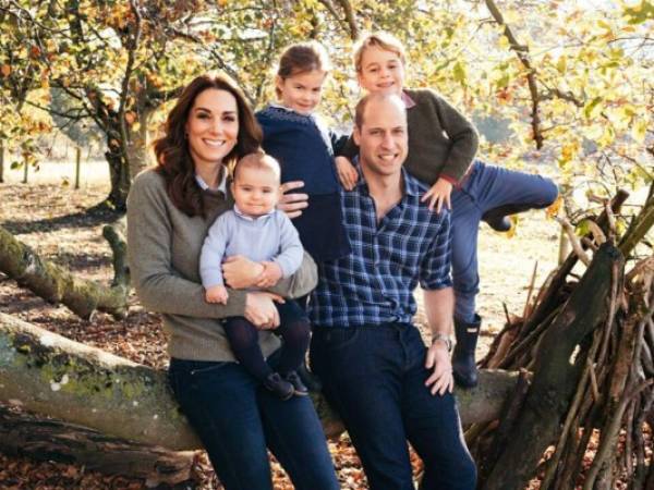 De acuerdo con los medios ingleses la promesa de William es lo que ha mantenido vivo el matrimonio de los duques. Foto: Cortesía Palacio Real.