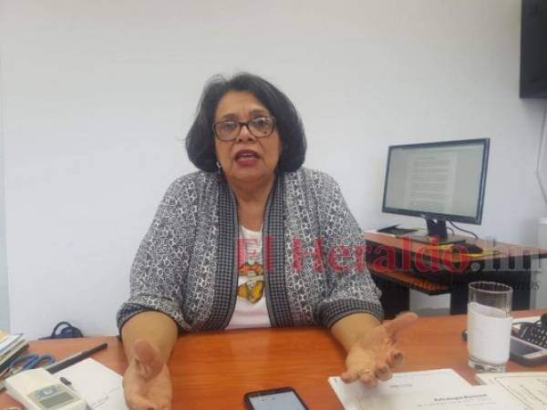 La exrectora Julieta Castellanos afirma que las elecciones en la UNAH siempre han estado reñidas con la ley y la legitimidad.