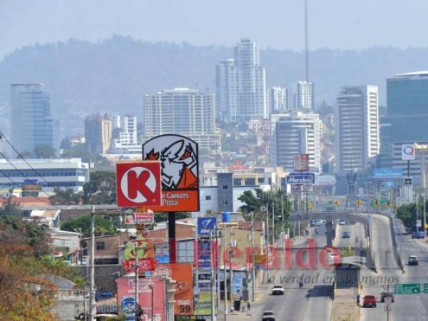 Desde que comenzó la emergencia nacional los comercios permanecieron cerrados. Foto: EL HERALDO.