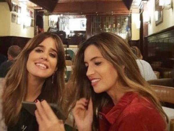 Isabel Jiménez y Sara Carbonero comparten una hermosa amistad. FOTO: Cortesía Instagram @saracarbonero / @isabeljimenezt5