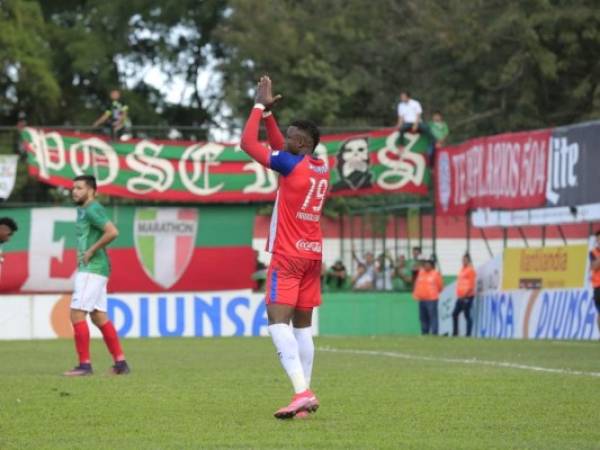 Yustin Arboleda celebra su anotación a los 57 minutos. Foto EL HERALDO