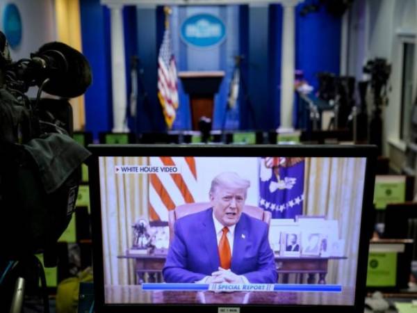 A Trump solo le queda una semana en la Casa Blanca y Biden jurará como el presidente número 46 de Estados Unidos el 20 de enero. Foto: Agencia AFP.