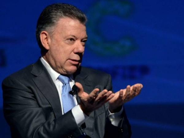 Juan Manuel Santos, presidente de Colombia, en la Cumbre de las Américas en Lima, Perú. (AFP)