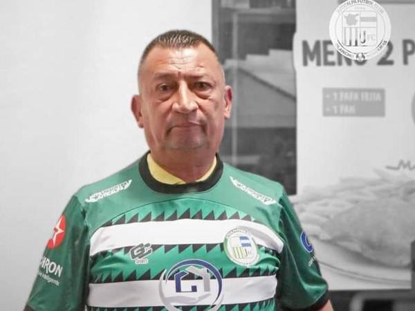 El profesor Rivera inició su camino al frente del Juticalpa con una contundente goleada en su visita a Tegucigalpa.