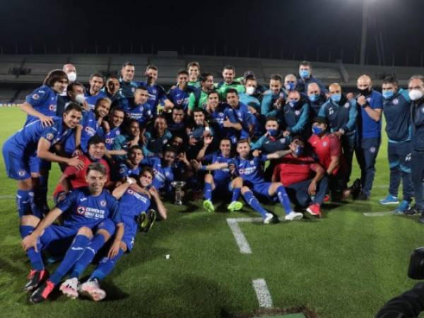 Cruz Azul, que fue el líder en las 10 fechas que se disputaron del torneo Clausura — que eventualmente fue cancelado — no perdió ningún partido de la Copa por México. Foto: Cortesía.