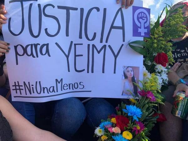 Al menos cuatro días estuvo desaparecida la joven Yeimy Berenice Lavadores Canul luego de abordar un transporte público para ir a una plaza cercana, tras una ardua búsqueda su cuerpo apareció en un pozo. El principal sospechoso es su novio, de acuerdo a testimonios de la familia. Esto es lo que se sabe del feminicidio de Mérida, Yucatán.