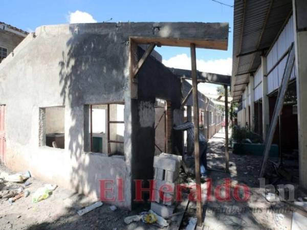 En la Escuela República del Perú se ejecuta un proyecto de remodelación de las instalaciones, el cual se prevé que para las elecciones se encuentre a un 60% de avance. Foto: El Heraldo