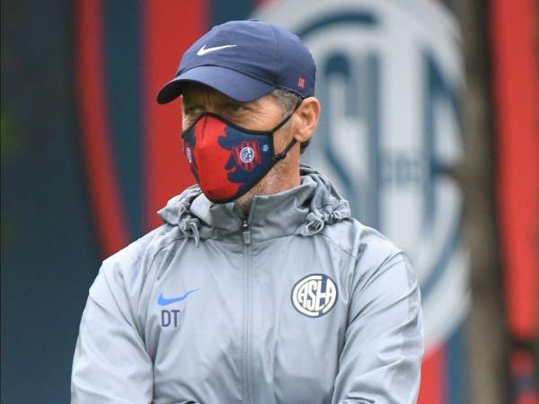 El técnico Pedro Troglio pasó de ganar cuatro títulos con Olimpia a poder ser despedido por malos resultados con el San Lorenzo.