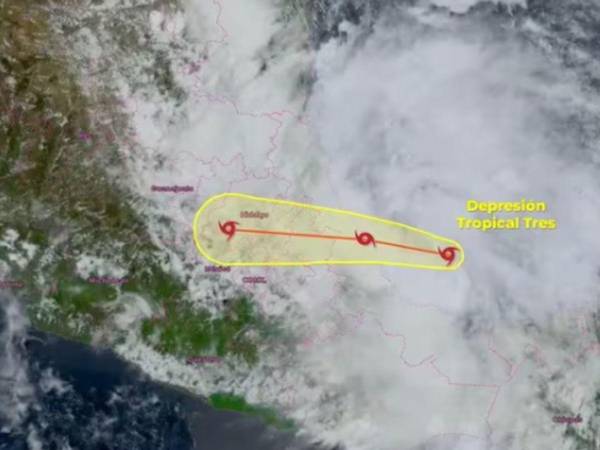 Imagen satelital del avance de la tormenta Chris.