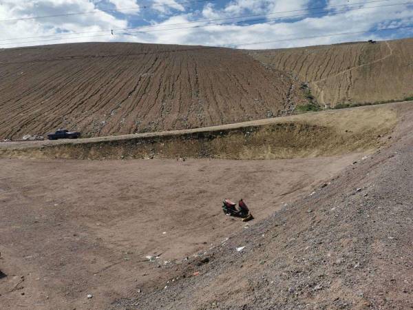 La construcción de la celda con un perímetro de 220 metros lineales costó L 650,000. En el botadero municipal hay al menos 50 celdas más.