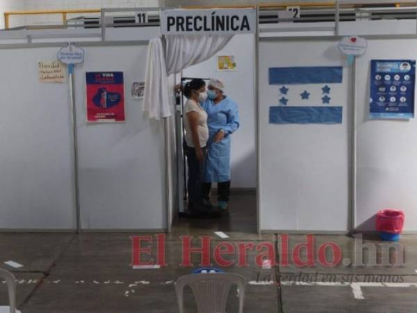 El personal médico de los centros de triaje de la ciudad atenderá con normalidad durante las elecciones generales del domingo. Foto: Alex Pérez/El Heraldo