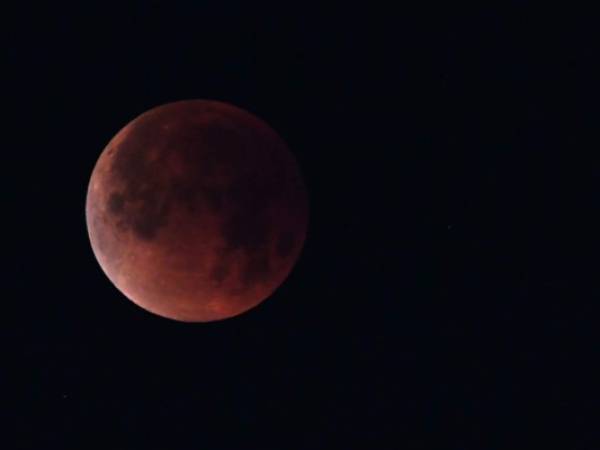 El eclipse lunar total del 27 de julio de 2018 será el más largo del Siglo XXI. Foto AFP