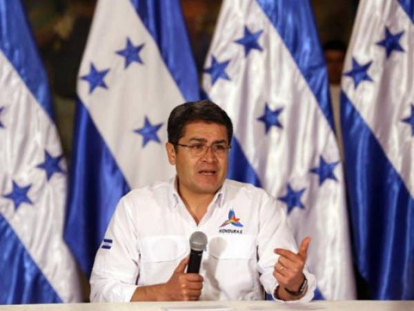 Anteriormente el presidente Juan Orlando Hernández había convocado a un pre-diálogo con los diferentes sectores.